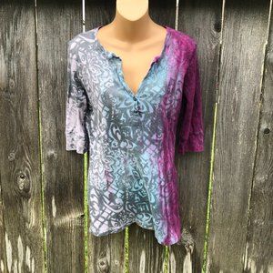 Liberation Tie Dyed Henley Ribbed Short Sleeves Crystal Buttons Junior's Size XL